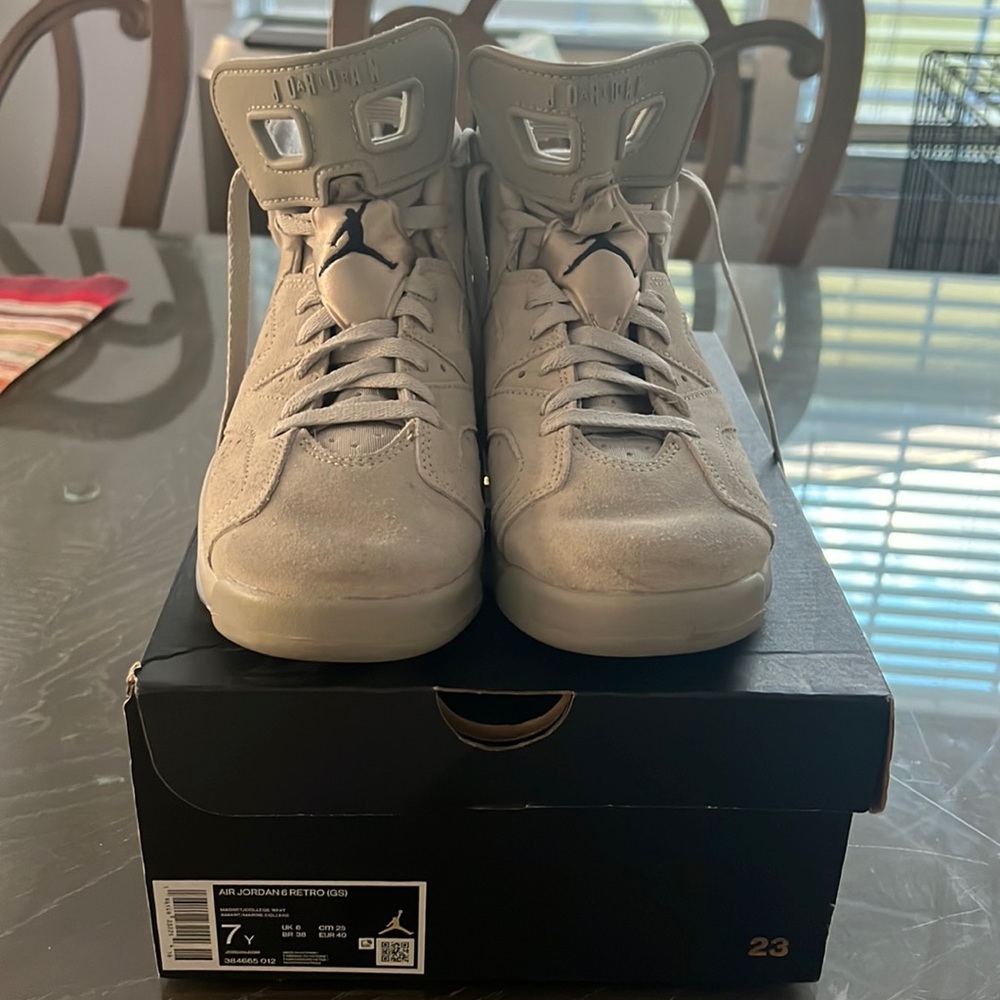 AIR JORDAN 6 RETRO (GS)